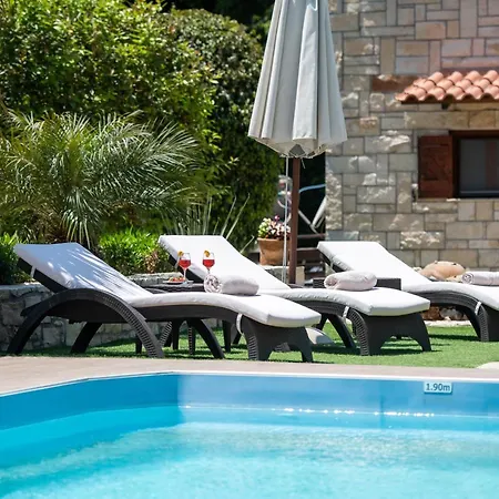 Maratho Villa, Nature Wellness Experience, By Thinkvilla * Xirón Khoríon